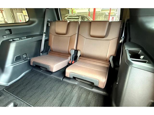 ランドクルーザー２５０ ＶＸファーストエディション　４ＷＤ　ナビ　パノラミックビューモニター　デジタルインナーミラー　ムーンルーフ　ヒーター＆ベンチレーションシート　ステアリングヒーター　ＬＥＤヘッドライト　パワーバックドア（22枚目）