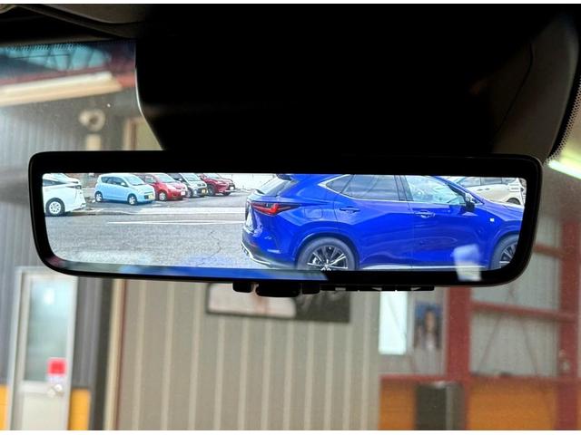 ランドクルーザー２５０ ＶＸファーストエディション　４ＷＤ　ナビ　パノラミックビューモニター　デジタルインナーミラー　ムーンルーフ　ヒーター＆ベンチレーションシート　ステアリングヒーター　ＬＥＤヘッドライト　パワーバックドア（27枚目）