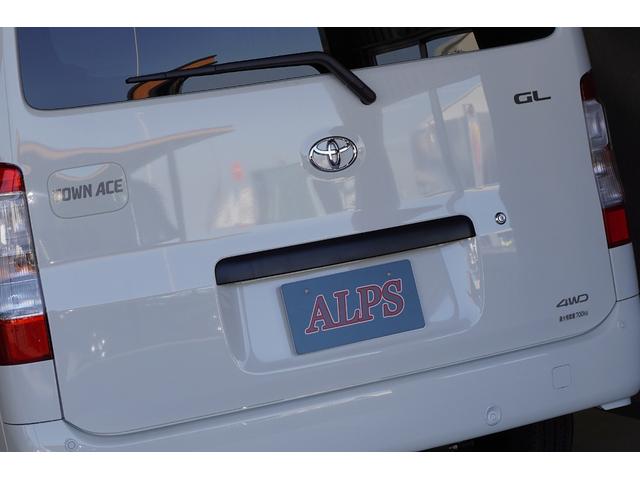 タウンエースバン GL 4WD スマートアシスト アイドリングストップ LEDヘッドライト オートライト プライバシーガラス パワーウィンドウ キーレス(7枚目)