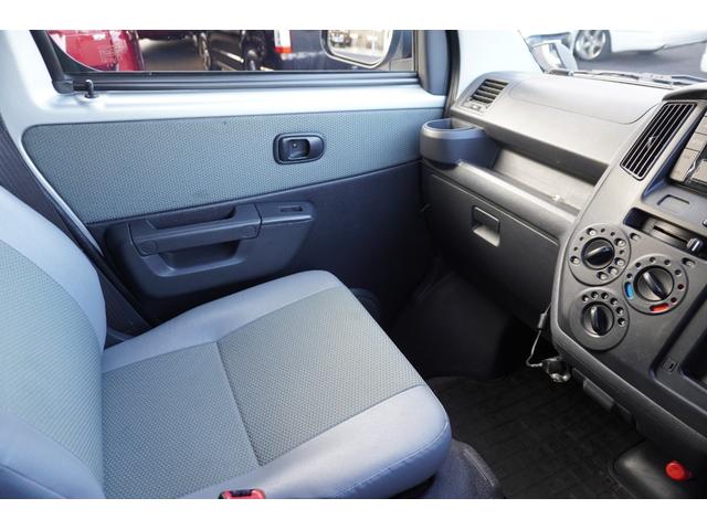 タウンエースバン GL 1オーナー車 4WD 前後ドライブレコーダー ETC LEDヘッドライト オートライト セーフティセンス リヤヒーター 電動格納ミラー キーレス 整備記録簿(13枚目)