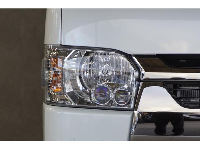 ハイエースバン スーパーＧＬ　ダークプライムＩＩ　１オーナー　ナビ　パノラミックビューモニター　デジタルインナーミラー　ＥＴＣ２．０　ＬＥＤヘッドランプ　両側パワースライド　リヤヒーター＆クーラー　ＯＰ１５インチＡＷ　スマートキー（4枚目）