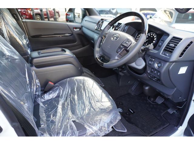 ハイエースバン スーパーＧＬ　ダークプライムＩＩ　１オーナー　ナビ　パノラミックビューモニター　デジタルインナーミラー　ＥＴＣ２．０　ＬＥＤヘッドランプ　両側パワースライド　リヤヒーター＆クーラー　ＯＰ１５インチＡＷ　スマートキー（13枚目）