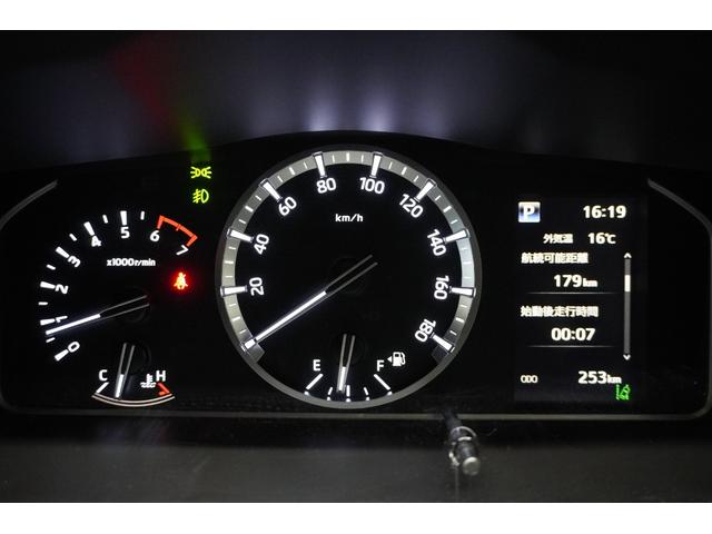 ハイエースバン スーパーＧＬ　ダークプライムＩＩ　１オーナー　ナビ　パノラミックビューモニター　デジタルインナーミラー　ＥＴＣ２．０　ＬＥＤヘッドランプ　両側パワースライド　リヤヒーター＆クーラー　ＯＰ１５インチＡＷ　スマートキー（14枚目）