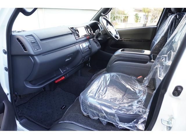 ハイエースバン スーパーＧＬ　ダークプライムＩＩ　１オーナー　ナビ　パノラミックビューモニター　デジタルインナーミラー　ＥＴＣ２．０　ＬＥＤヘッドランプ　両側パワースライド　リヤヒーター＆クーラー　ＯＰ１５インチＡＷ　スマートキー（22枚目）