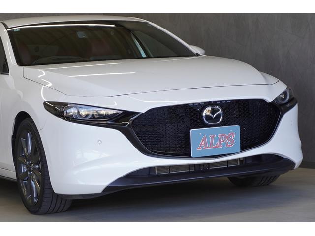 MAZDA3ファストバック 20Sバーガンディ セレクション ユーザー買取車 ナビ 全方位カメラ ETC DVD/地デジ 前後ドラレコ LEDヘッドランプ クリアランスソナー ステアリングヒーター シートヒーター スマートキー(2枚目)