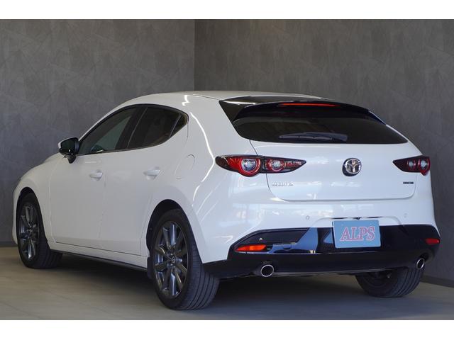 MAZDA3ファストバック 20Sバーガンディ セレクション ユーザー買取車 ナビ 全方位カメラ ETC DVD/地デジ 前後ドラレコ LEDヘッドランプ クリアランスソナー ステアリングヒーター シートヒーター スマートキー(7枚目)
