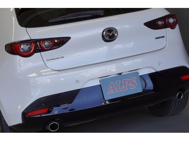 MAZDA3ファストバック 20Sバーガンディ セレクション ユーザー買取車 ナビ 全方位カメラ ETC DVD/地デジ 前後ドラレコ LEDヘッドランプ クリアランスソナー ステアリングヒーター シートヒーター スマートキー(9枚目)
