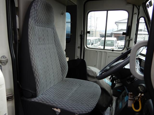 2WD 5速マニュアル バックカメラ 家庭用エアコン LAN(8枚目)