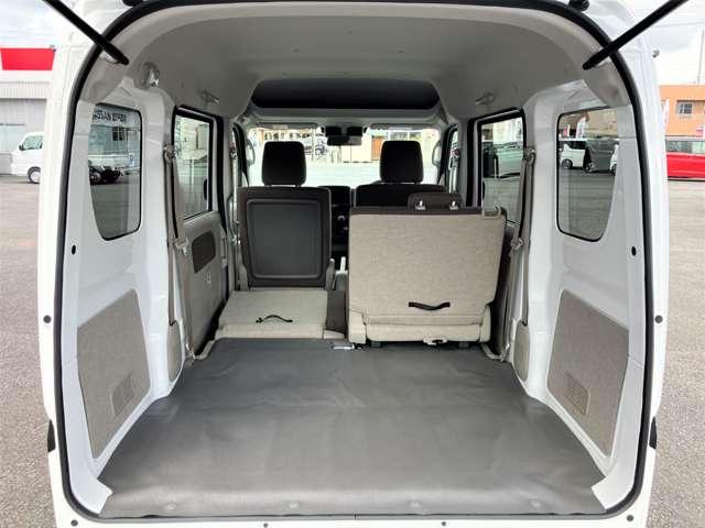 ＮＶ１００クリッパーバン ６６０　ＧＸ　ハイルーフ　４ＷＤ　４ＷＤ　エマ－ジェンシ－ブレ－キ　踏み間違い防　切替４ＷＤ　キーレスエントリーキー　ＬＥＤ　パワーウィンドー　助手席エアバック　エアコン　禁煙車　レーンアシスト　運転席エアバック　パワステ　ＡＢＳ　デュアルカメラブレーキＳ（19枚目）