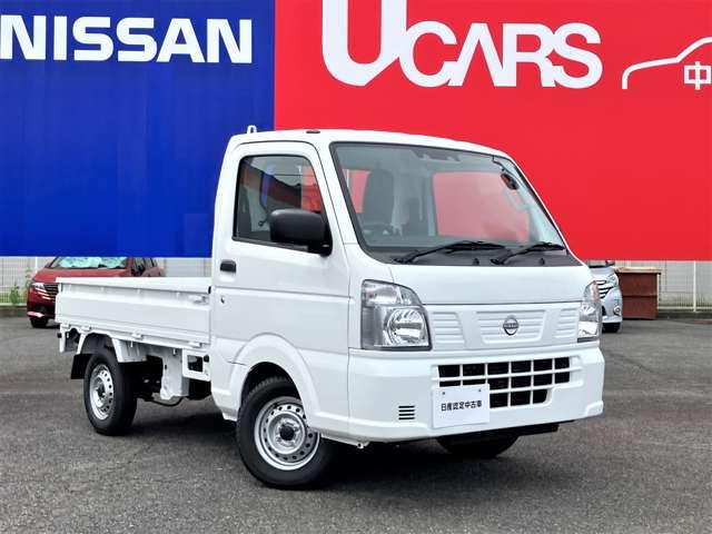 ＮＴ１００クリッパートラック ６６０　ＤＸ　セーフティ　パッケージ　４ＷＤ　４ＷＤ　エマ－ジェンシ－ブレ－キ　車線逸脱警報　インテリジェントエマージェンシーブレーキ　パワーウィンドウ　キーレスエントリー　禁煙車　助手席エアバッグ　切替式４ＷＤ　車線逸脱警報　エアバッグ　エアコン　ＡＢＳ　パワーステアリング（5枚目）