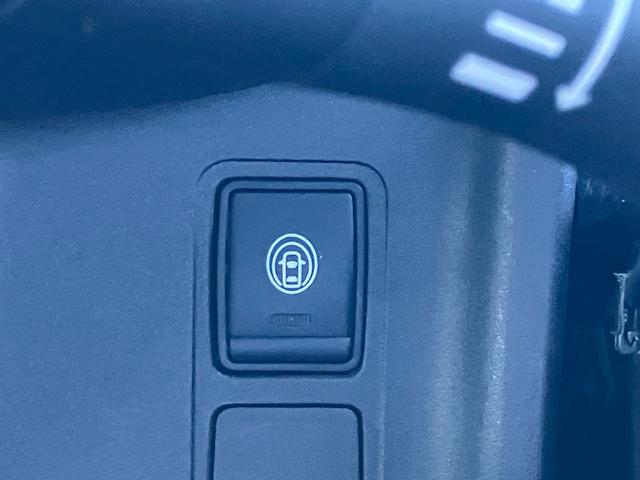 セレナ e-パワー XV 両側オ-トスライドドア アラウンドビュ-M アラウンドビュ-モニタ- 両側パワースライドドア LEDヘッドライト 禁煙車 クルーズコントロール ワンオーナー ETC スマートキー アルミホイール 車線逸脱 パワーウィンドウ 純正ナビ・TV(32枚目)