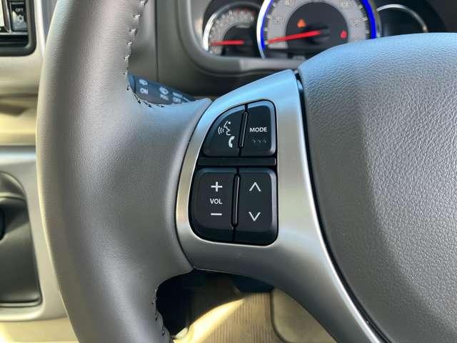 NV100クリッパーリオ 660 G ハイルーフ 4WD 純正ナビ・TV バックモニタ- 両側パワ-ス ブレーキサポート バックモニター 1オ-ナ- レーンキープアシスト スマートキ キーフリーシステム エアコン フルタイム4WD 助手席エアバッグ 禁煙 ワンセグTV I-STOP LEDライト PS(6枚目)