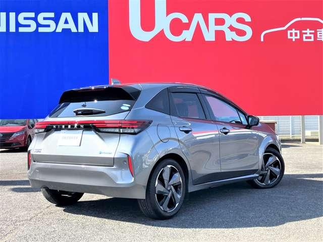 オーラ １．２　Ｇ　レザーエディション　メ－カ－装着ナビ・ＴＶ　プロパイロット　ワンオーナ　追突防止　レーダークルーズ　本革　車線逸脱警報装置　禁煙車　ＬＥＤ　バックモニター　ＥＴＣ　インテリジェントキー　メモリーナビゲーション　ＡＷ　キーレスエントリー　オートエアコン　ＡＢＳ（2枚目）