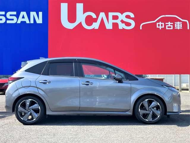 オーラ １．２　Ｇ　レザーエディション　メ－カ－装着ナビ・ＴＶ　プロパイロット　ワンオーナ　追突防止　レーダークルーズ　本革　車線逸脱警報装置　禁煙車　ＬＥＤ　バックモニター　ＥＴＣ　インテリジェントキー　メモリーナビゲーション　ＡＷ　キーレスエントリー　オートエアコン　ＡＢＳ（10枚目）