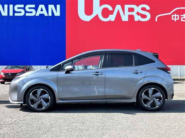 オーラ １．２　Ｇ　レザーエディション　メ－カ－装着ナビ・ＴＶ　プロパイロット　ワンオーナ　追突防止　レーダークルーズ　本革　車線逸脱警報装置　禁煙車　ＬＥＤ　バックモニター　ＥＴＣ　インテリジェントキー　メモリーナビゲーション　ＡＷ　キーレスエントリー　オートエアコン　ＡＢＳ（11枚目）