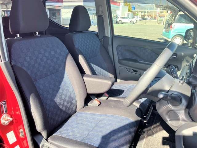 デイズ ６６０　ハイウェイスターＸ　４ＷＤ　純正９インチナビ・ＴＶ　踏み間違い防止　禁煙車　メモリナビ　レーンキープアシスト　アラウンドビューカメラ　ＬＥＤライト　インテリキー　ＡＷ　バックカメラ　ドラレコ　ＥＴＣ　アイドリングストップ　４ＷＤ　ナビ＆ＴＶ　エアコン（13枚目）