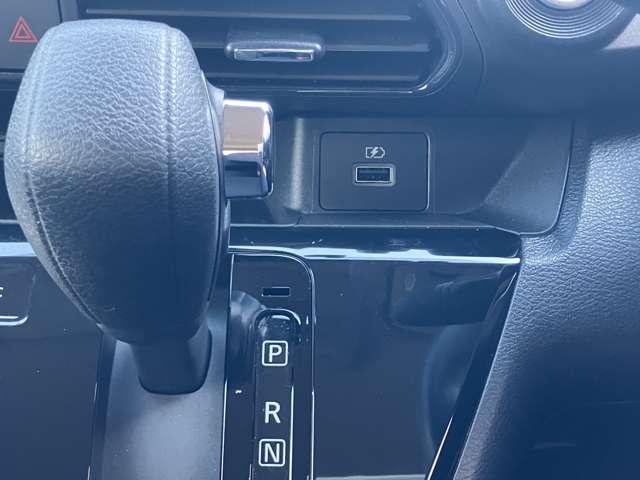 デイズ ６６０　ハイウェイスターＸ　４ＷＤ　純正９インチナビ・ＴＶ　踏み間違い防止　禁煙車　メモリナビ　レーンキープアシスト　アラウンドビューカメラ　ＬＥＤライト　インテリキー　ＡＷ　バックカメラ　ドラレコ　ＥＴＣ　アイドリングストップ　４ＷＤ　ナビ＆ＴＶ　エアコン（20枚目）