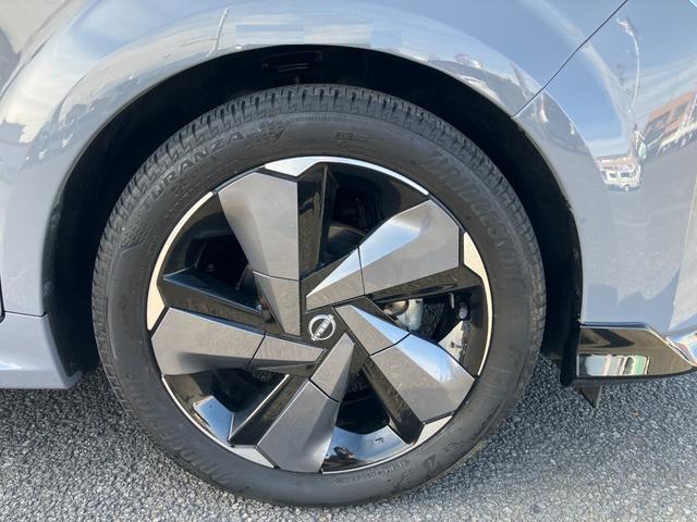 オーラ G FOUR レザーエディション メ-カ-装着ナビ・TV レザーシート プロパイロット 禁煙 LEDライト アラウンドビュ-モニタ- ドライブレコーダー 寒冷地仕様 4WD ETC2.0 シ-トヒ-タ- ステアリングヒ-タ- スマ-トル-ムミラ-(39枚目)