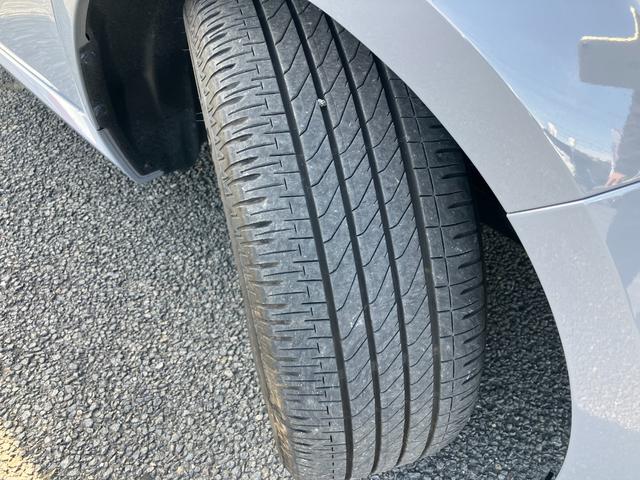 オーラ G FOUR レザーエディション メ-カ-装着ナビ・TV レザーシート プロパイロット 禁煙 LEDライト アラウンドビュ-モニタ- ドライブレコーダー 寒冷地仕様 4WD ETC2.0 シ-トヒ-タ- ステアリングヒ-タ- スマ-トル-ムミラ-(40枚目)