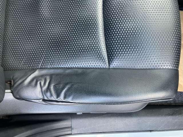 エクストレイル ２．０　２０Ｘｉ　Ｖセレクション　２列車　４ＷＤ　純正ナビ・ＴＶ　プロパイロット　踏み間違い防止　盗難防止　全周囲モニター　オールモード４ＷＤ　ＬＥＤヘッドライト　ＬＤＰ　ｉストップ　レーダークルーズ　ＥＴＣ　アルミ　メモリーナビ　スマートキー　バックモニター　ＡＢＳ　ナビＴＶ（17枚目）