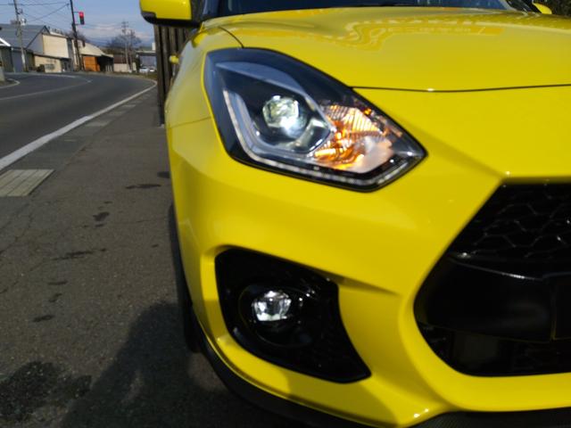 スイフトスポーツ ZC33S ファイナルエディション 特別仕様車 インタークーラー付きターボエンジン 6速マニュアルシフト オートクルーズコントロール オートライト&ハイビーム 運転席シートヒーター 後方ソナーセンサー 登録済み未使用車(10枚目)