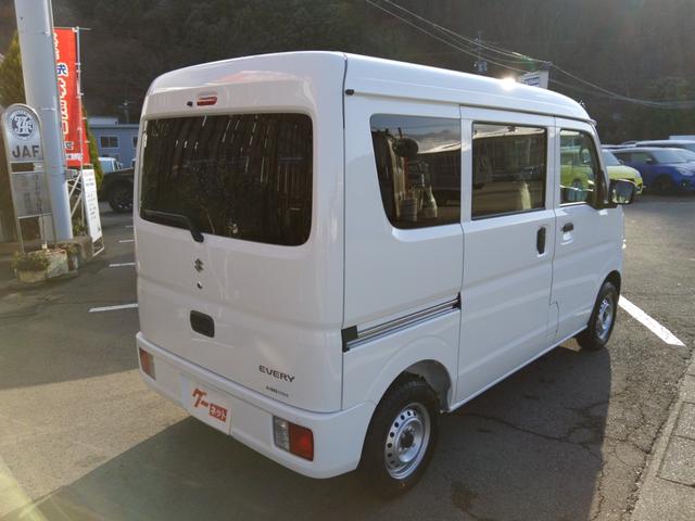 エブリイ PAリミテッド 4WD(パートタイム・2WD・AUTO・LOCKモード切替式)CVT デュアルカメラブレーキサポート安全装置装着 車線逸脱警報 後方障害物ソナーセンサー オートライト&ハイビーム 届け出済み未使用車(9枚目)