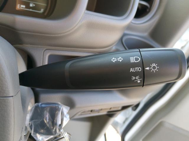 エブリイ PAリミテッド 4WD(パートタイム・2WD・AUTO・LOCKモード切替式)CVT デュアルカメラブレーキサポート安全装置装着 車線逸脱警報 後方障害物ソナーセンサー オートライト&ハイビーム 届け出済み未使用車(30枚目)