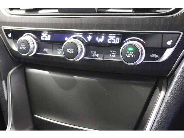 2.0EX メーカー装着メモリーナビ フルセグ リアカメラ ETC LEDヘッドライト サンルーフ 革シート VSA スマートキー シートヒーター ワンオーナー車 サイドエアバック 禁煙車(13枚目)