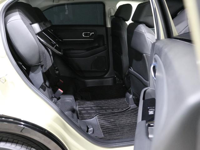 ヴェゼル e:HEVZ ギャザズメモリーナビ フルセグ DVD リアカメラ ETC BSi シートヒーター パドルシフト LEDヘッドライト アルミホイール(11枚目)