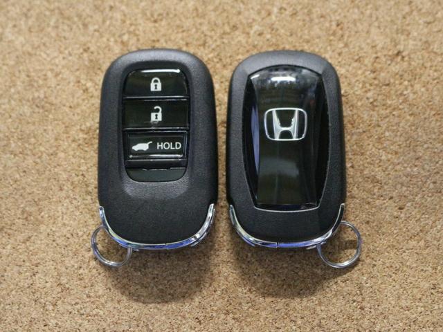 ヴェゼル e:HEVZ ギャザズメモリーナビ フルセグ DVD リアカメラ ETC BSi シートヒーター パドルシフト LEDヘッドライト アルミホイール(22枚目)