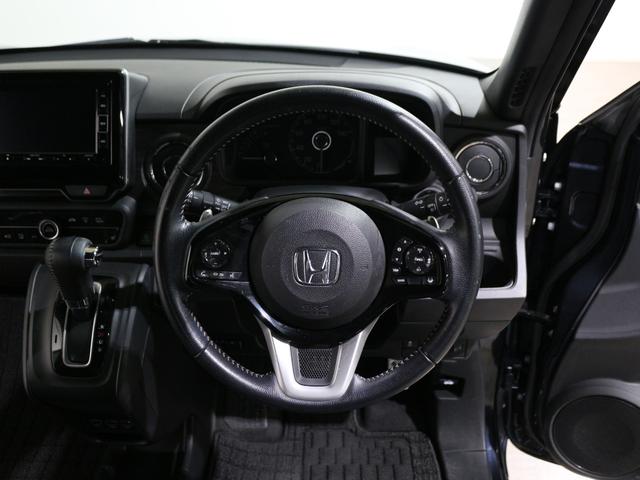 N-ONE プレミアムツアラー ギャザズメモリーナビ フルセグ DVD リアカメラ ETC シートヒーター LEDヘッドライト アルミホイール(16枚目)