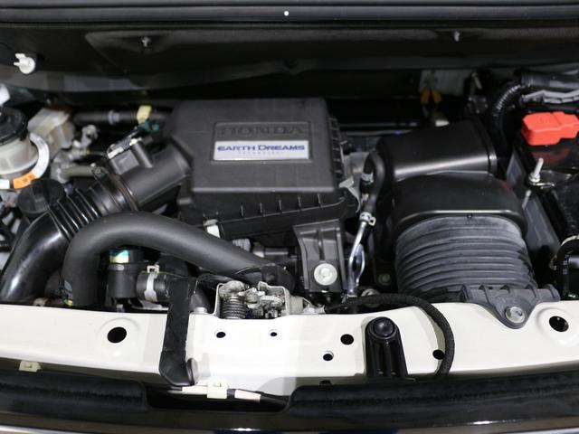 車のコンディションチェックには外せない場所です。細部まで綺麗にクリーニング済みです。