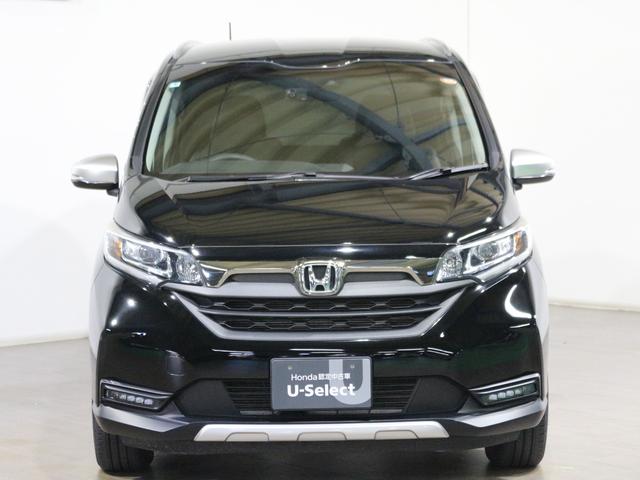 フリードハイブリッド ハイブリッド・クロスターホンダセンシング　ギャザズメモリーナビ　フルセグ　ＤＶＤ　リアカメラ　ＥＴＣ　シートヒーター　両側電動スライドドア　ＬＥＤヘッドライト　アルミホイール（3枚目）