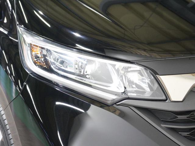 フリードハイブリッド ハイブリッド・クロスターホンダセンシング　ギャザズメモリーナビ　フルセグ　ＤＶＤ　リアカメラ　ＥＴＣ　シートヒーター　両側電動スライドドア　ＬＥＤヘッドライト　アルミホイール（7枚目）