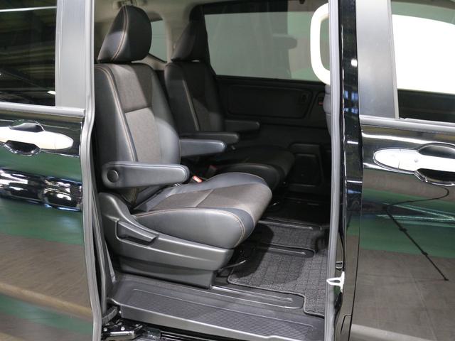 フリードハイブリッド ハイブリッド・クロスターホンダセンシング　ギャザズメモリーナビ　フルセグ　ＤＶＤ　リアカメラ　ＥＴＣ　シートヒーター　両側電動スライドドア　ＬＥＤヘッドライト　アルミホイール（10枚目）