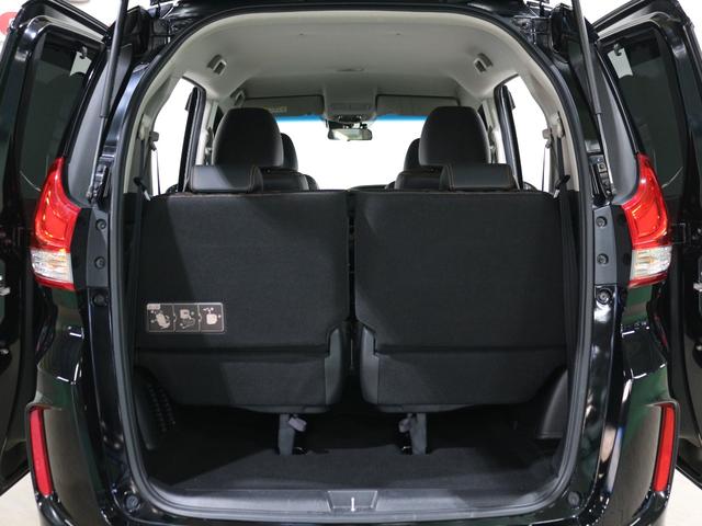 フリードハイブリッド ハイブリッド・クロスターホンダセンシング　ギャザズメモリーナビ　フルセグ　ＤＶＤ　リアカメラ　ＥＴＣ　シートヒーター　両側電動スライドドア　ＬＥＤヘッドライト　アルミホイール（13枚目）