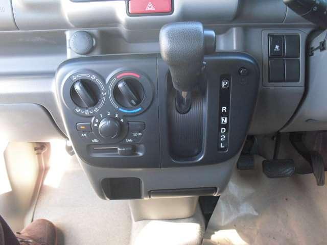 ＮＶ１００クリッパーバン ＧＸターボ　ハイルーフ　デュアルカメラブレーキサポート（10枚目）