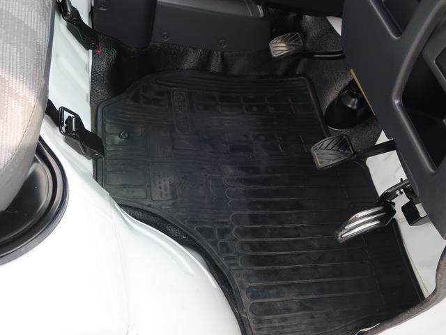 FCエアコン・パワステ 4WD MT(25枚目)