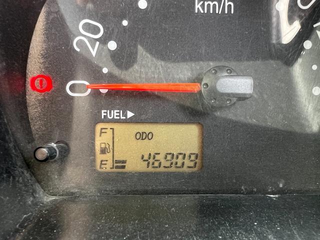 ハイゼットトラック 多目的ダンプ　パートタイム４ＷＤ　エアコン　パワステ　車検Ｒ８年４月　走行４６，９０９キロ（23枚目）
