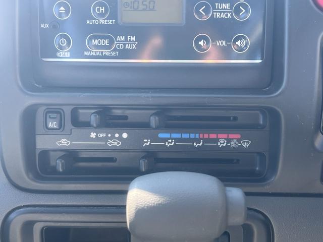 ハイゼットカーゴ スペシャル　パートタイム４ＷＤ　エンスタ　エアコン　パワステ　走行４７３４６キロ（17枚目）