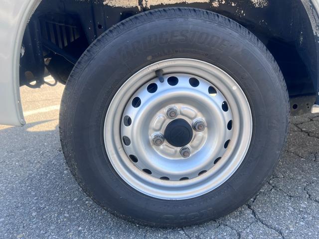 ハイゼットカーゴ スペシャル　パートタイム４ＷＤ　エンスタ　エアコン　パワステ　走行４７３４６キロ（25枚目）