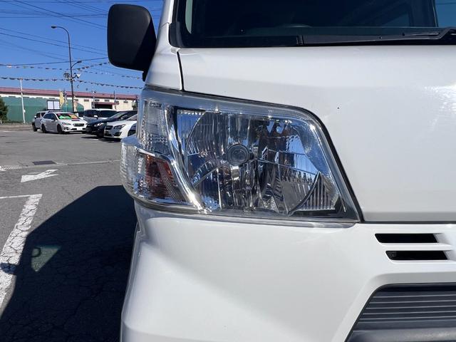 ハイゼットカーゴ 衝突軽減ブレーキ アイドルストップ オートハイビーム 横滑り防止 エアコン パワステ エアバッグ パワーウインドウ 走行27330キロ(11枚目)