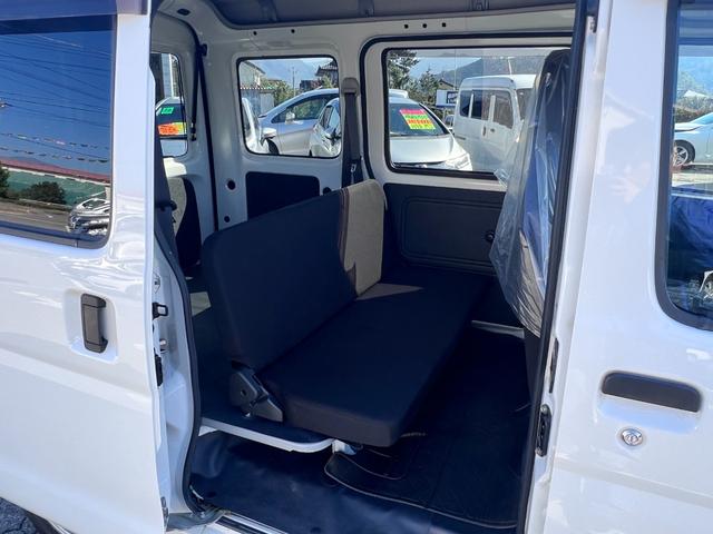 ハイゼットカーゴ 衝突軽減ブレーキ アイドルストップ オートハイビーム 横滑り防止 エアコン パワステ エアバッグ パワーウインドウ 走行27330キロ(16枚目)