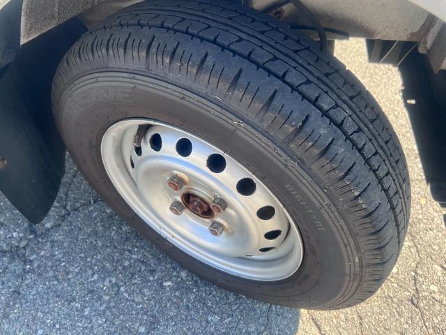 ハイゼットカーゴ 衝突軽減ブレーキ アイドルストップ オートハイビーム 横滑り防止 エアコン パワステ エアバッグ パワーウインドウ 走行27330キロ(36枚目)