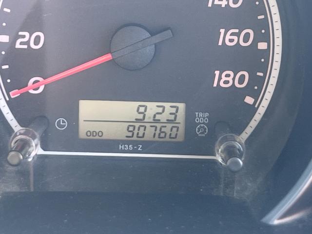 ハイエースワゴン ＤＸ　４ＷＤ　１０人乗り　キーレス　ＥＴＣ　ＣＤ　エアコン　パワステ　ＡＢＳ　エアバッグ（23枚目）