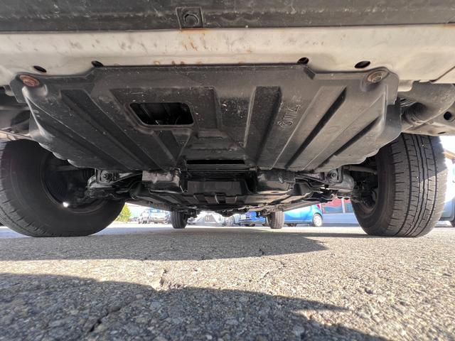 ハイエースワゴン ＤＸ　４ＷＤ　１０人乗り　キーレス　ＥＴＣ　ＣＤ　エアコン　パワステ　ＡＢＳ　エアバッグ（35枚目）