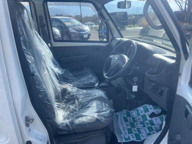 ＮＶ１００クリッパーバン ＤＸ　エアコン　パワステ　エアバッグ　走行５７８１６キロ（14枚目）