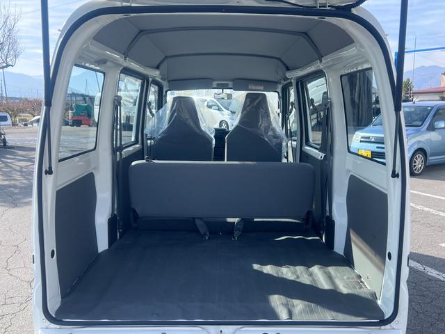 ＮＶ１００クリッパーバン ＤＸ　エアコン　パワステ　エアバッグ　走行５７８１６キロ（18枚目）