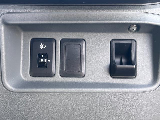 ＮＶ１００クリッパーバン ＤＸ　エアコン　パワステ　エアバッグ　走行５７８１６キロ（27枚目）