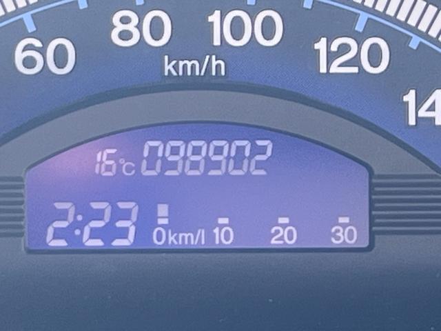 フリード Ｇ　ジャストセレクション　両側パワスラ　６人乗り　ナビ　ワンセグ　フリップダウンモニター　バックカメラ　クルコン　ＨＩＤヘッドライト　オートライト　ＥＴＣ　横滑り防止　エアコン　パワステ　ＡＢＳ　スマートキー（29枚目）